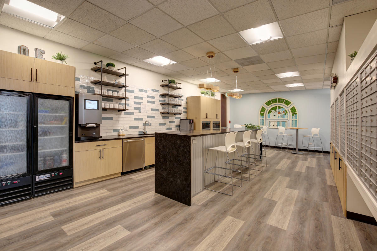 Office Evolution: Dolor